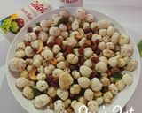 A picture of step 7 of Makhana Mixture/Namkeen.