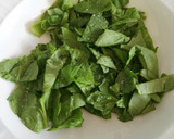 Foto del paso 7 de la receta: Ensalada templada de alubias blancas, espinacas y naranja