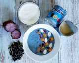 A picture of step 5 of Purple yam kheer with Butterfly pea flower.
