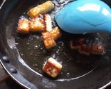 A picture of step 2 of Palak paneer.