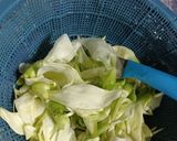 Foto langkah ke 1 dari resep Tumis Kembang Turi & Telur.