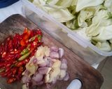 Foto langkah ke 2 dari resep Tumis Kembang Turi Ebi Tauco.