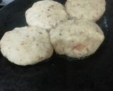 A picture of step 3 of Aloo Tikki Tawa Sandwich.