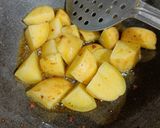 A picture of step 1 of Dahi masala gobhi.