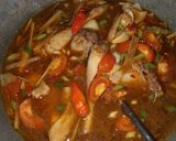 Foto langkah ke 5 dari resep Tongseng Rica Ayam Kampung.