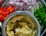 બટર પાઉંભાજી (Butter Pavbhaji Recipe In Gujarati) રેસીપી સ્ટેપ1ફોટો