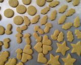 Foto langkah ke 4 dari resep Cookies Hias Royal Icing.