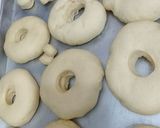 Gambar langkah 2 resipi Donut Mommy Mabeles.