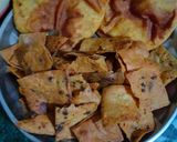 चपाती चिप्स(chapati chips recipe in hindi) रेसिपी चरण 3 फोटो