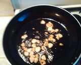 Foto del paso 3 de la receta: Ensalada de escarola con ajo refrito