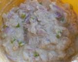 A picture of step 3 of Moong Dal Vada.