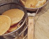 A picture of step 3 of Meethi puri chat.