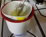 Foto del paso 5 de la receta: Alfajores anisados de pura yema y glaseados 💛⚪
