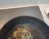 Foto del paso 3 de la receta: Corazones de alcachofa con virutas de jamón y foie