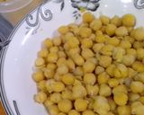 A picture of step 1 of Chana chat.