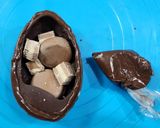 Foto del paso 13 de la receta: 🪺🐰Huevos de Pascua fáciles: oreo y marmolado 🐰🪺 A prueba de fallas