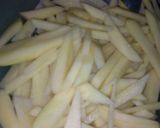 Foto del paso 1 de la receta: Papas con cheddar y algo más