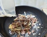 Foto langkah ke 3 dari resep Tumis Wortel Buncis Daging Giling.