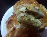 Foto del paso 4 de la receta: Empanadas de choclo con jardinera y aceitunas