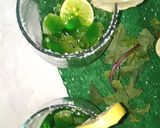 A picture of step 1 of Green ice soda💚گرین آٸس سوڈا💚.