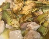 Foto del paso 6 de la receta: Pollo cinco ingredientes:(pollo, alcachofa, champiñones, romero y limón 🍋)