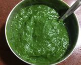A picture of step 1 of Pasta in green sauce.