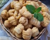 Foto langkah ke 4 dari resep Kue Garpu Renyah.