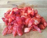 Foto del paso 2 de la receta Bocaditos de yogur y fresas