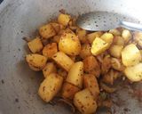 A picture of step 5 of Sauteed baby potatoes with beetroot and amaranth leaves.