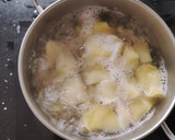Foto del paso 1 de la receta: Patatas a la griega (con limón, ajo y orégano)