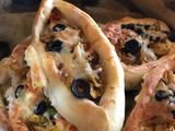 فطائر القارب الهشه بالدجاج 😋😋😋