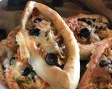 صورة لخطوة 4 من وصفة فطائر القارب الهشه بالدجاج 😋😋😋