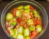 Foto langkah ke 4 dari resep Tumis Oyong Soun.