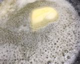Foto langkah ke 1 dari resep Bechamel cheese homemade untuk isian roti.