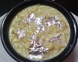 A picture of step 3 of Sevaiya Kheer.