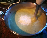Foto del paso 5 de la receta: Crema de escarola y hojas de col rizado