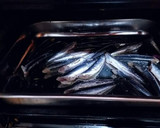 Foto del paso 10 de la receta: Boquerones al horno con de salsa de picadillo de tomates