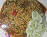 A picture of step 4 of Noodles wif liver.