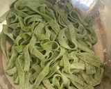 A picture of step 6 of Spinach Fettuccine.