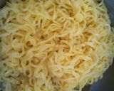 Foto langkah ke 1 dari resep Mie Telor Orak-Arik 🍝.