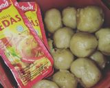 Foto langkah ke 8 dari resep Cilok isi telur dadar.