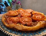 Foto del paso 7 de la receta Tarta tatín de tomate y cebolla caramelizada