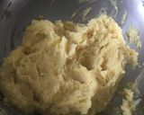 A picture of step 3 of Moong Dal Chakli.