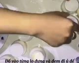 Hình bước làm 4 của món Sữa chua úp ngược
