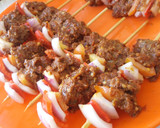 A picture of step 4 of Tsire Skewers.