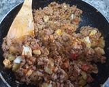 A picture of step 1 of Uruguayan Beef Empanadas.
