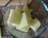 Foto del paso 2 de la receta: Sopa de melón con yogur y menta