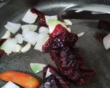 A picture of step 2 of Caldo Michi.