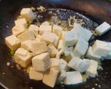 A picture of step 4 of Matar Paneer.