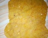 A picture of step 2 of Spicy crackers.